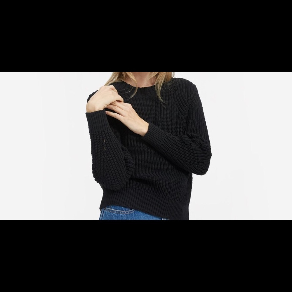 Everlane •texture cotton crew•